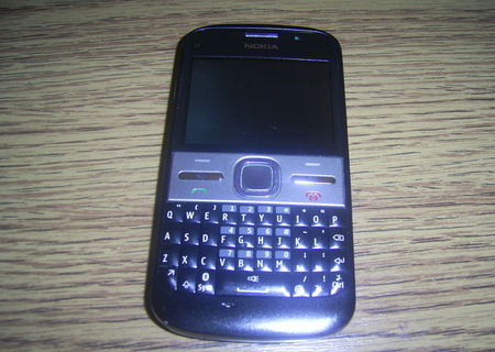 Telefon Nokia E5