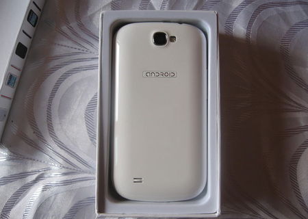 telefon S3 design