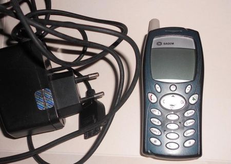 Telefon SAGEM MY3036 pentru folosirea pieselor