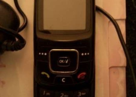 Telefon Samsung cu saniuta
