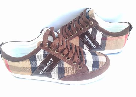 Tenesi Burberry