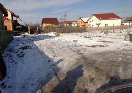 Teren 800 mp. De vanzare.