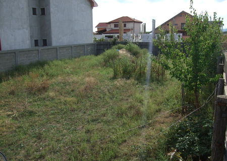 Teren intravilan,350 mp,zona Carrefour Teren intravilan,350 mp,zona Carrefour
