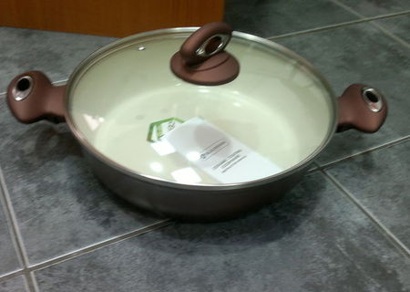 tigaie ceramica cu manere detasabile