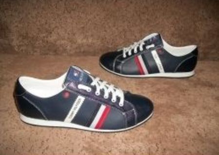 Tommy Hilfiger
