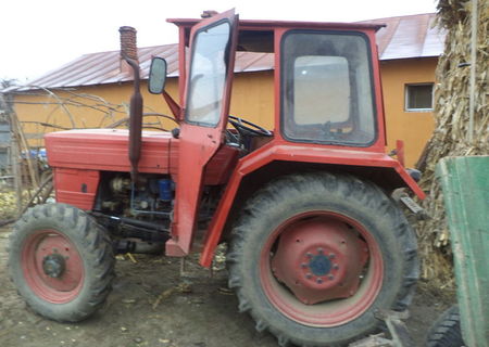 tractor 445