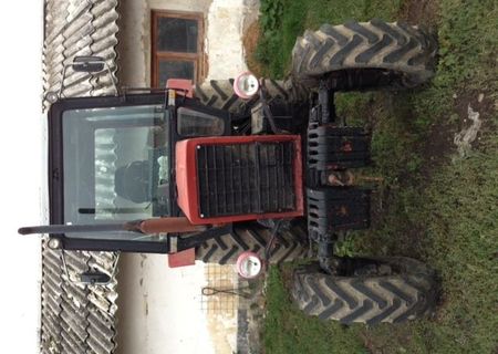 tractor Belarus 820