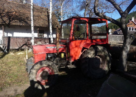 Tractor DTC 640