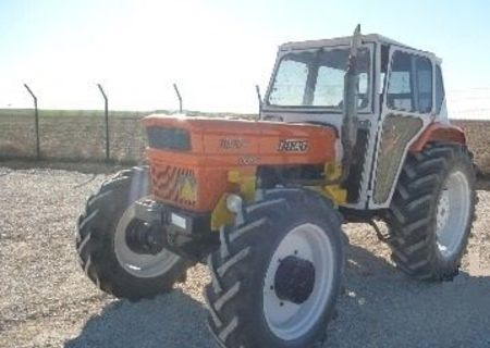 Tractor fiat 1000 dt