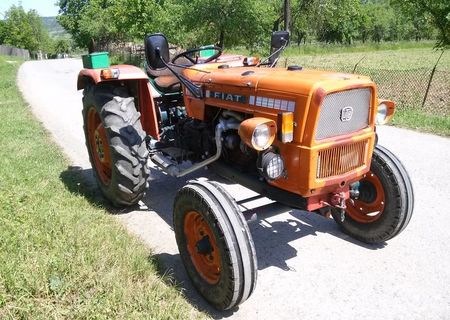 Tractor FIAT 315 cu plug de vanzare