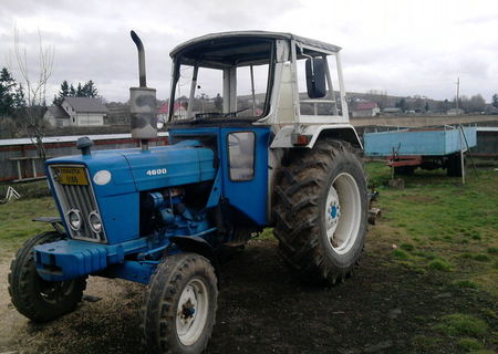 tractor ford 4600