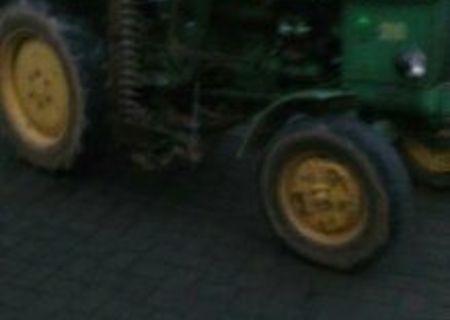 Tractor John Deere