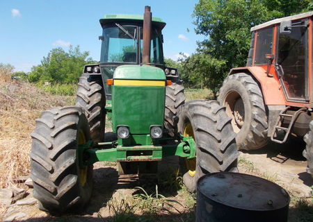 Tractor John deere 4240s