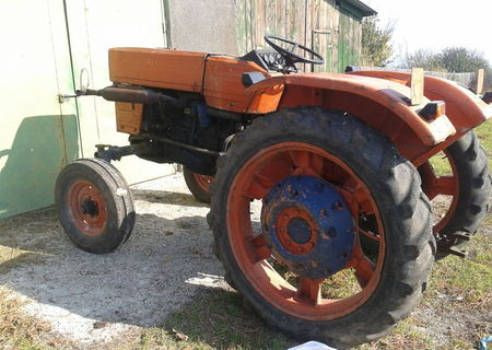 Tractor L445