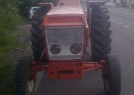 Tractor Renault