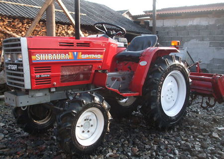 Tractor Shibaura 4x4 japonez