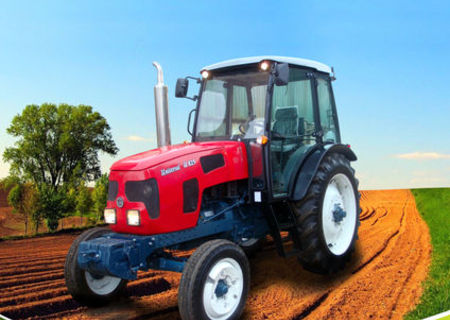 Tractor U-825