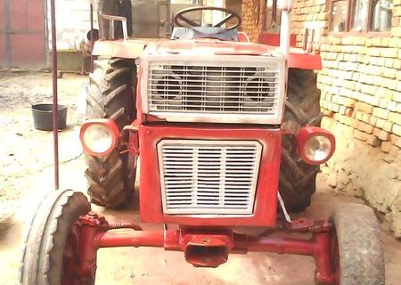Tractor U445 Tractor U445