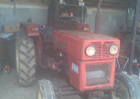 tractor u445