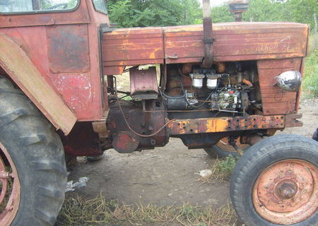 Tractor U650