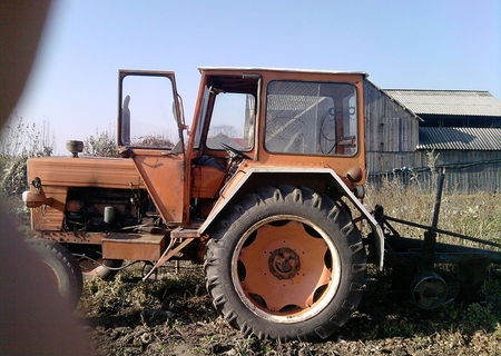 tractor u650