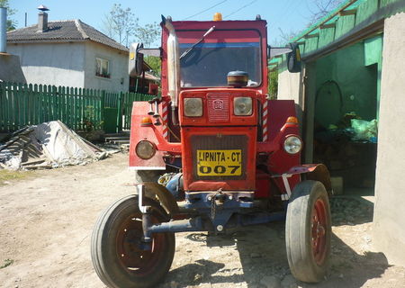 tractor u650