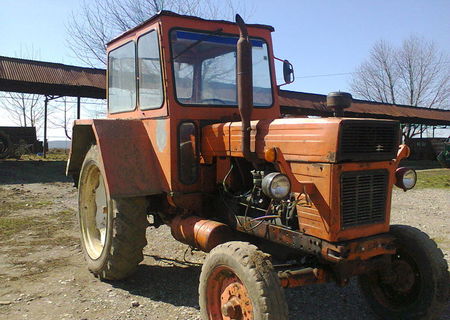 Tractor u650