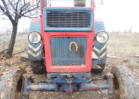 Tractor U650 + Plug PP3