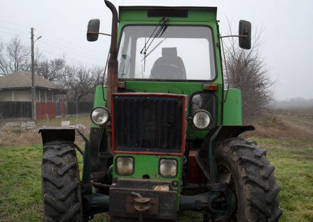 Tractor Universal 1010 DT