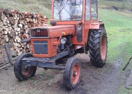 Tractor UTB 650