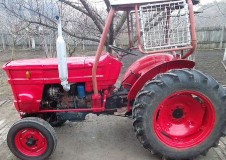 Tractor vr 445