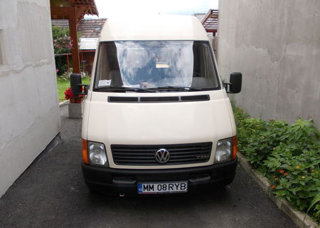 transport marfa mobila diverse lucruri .