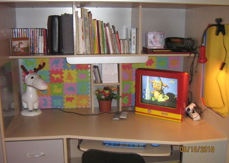 Tv color 37cm , ecran plat, Hyundai, 100 ron! Tv color 37cm , ecran plat, Hyundai, 100 ron!