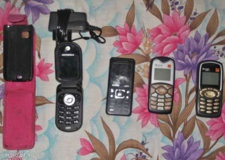 URGENT telefoane pentru uz / piese .. ieftine .. 10 lei