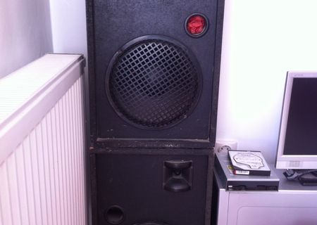Vand 2 boxe bass - tweeter diametru dif 25cm functionale