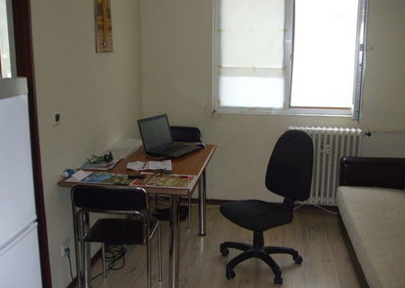 vand 2 camere ieftin