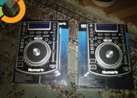 VAND 2x CD Playere DJ Profesionale Numark NDX 400 cu USB in cutii VAND 2x CD Playere DJ Profesionale Numark NDX 400 cu USB in cutii