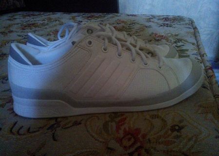 Vand adidasi Adidas barbat
