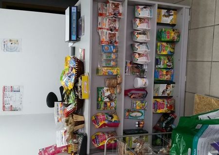 vand afacere pet shop