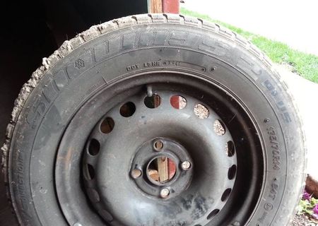 vand anvelope lassa snoway 2 plus 175/70/14 cu/fara jante