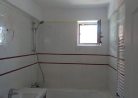 Vand ap 2 camere, 70 mp utili, aproape metrou