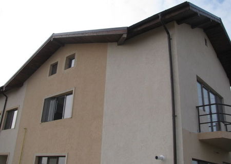 VAND AP3 CAM IN VILA CU GRADINA 100MP,SOS ALEXANDRIEI