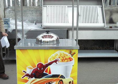 VAND APARAT PENTRU HAMSII SI APARAT PT PORUMB CU CURENT 0733972939