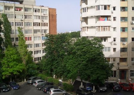 Vand apartament 2 cam,semidecomandat,Tomis 3,Constanta