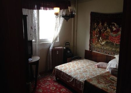 Vand apartament 2 camere