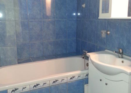 Vand apartament 2 camere