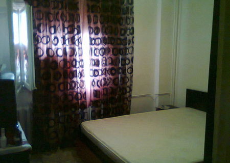 Vand apartament 2 camere