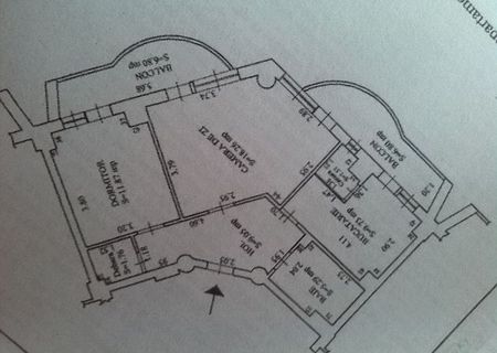 Vand apartament 2 camere Vand apartament 2 camere