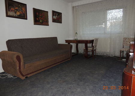 Vand apartament 2 camere