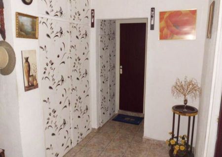 Vand apartament 2 camere , Colentina